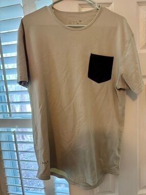 BYLT Men’s Crew Neck T-Shirt with hunter green pocket